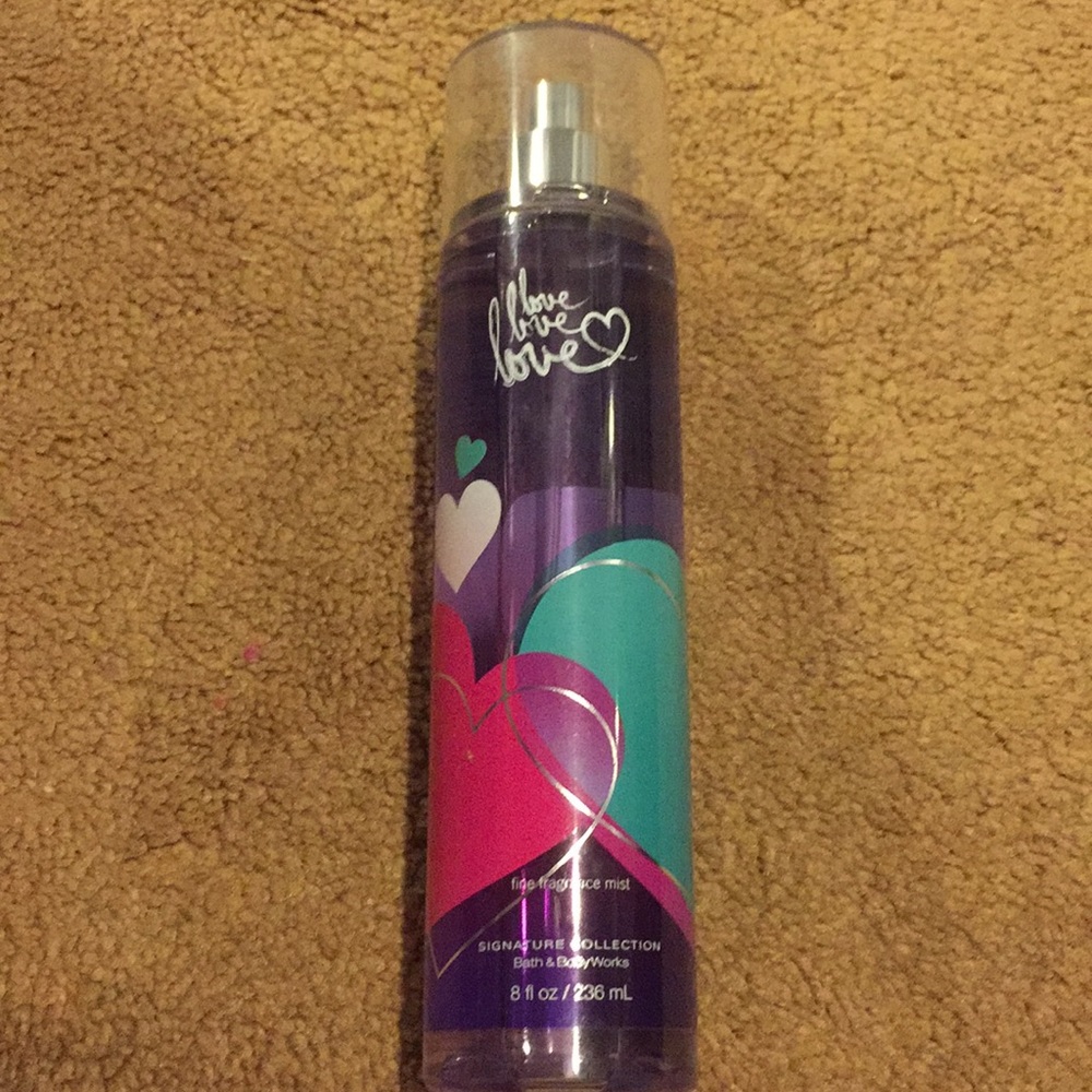 Bath and Body Works love love love! New!